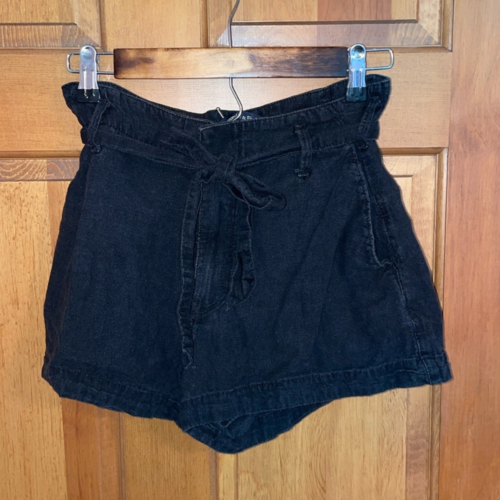 Abercrombie black tie waist shorts